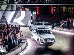 Chris Moylan beleuchtete Weltpremiere des Audi Q3