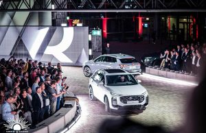 Chris Moylan beleuchtete Weltpremiere des Audi Q3