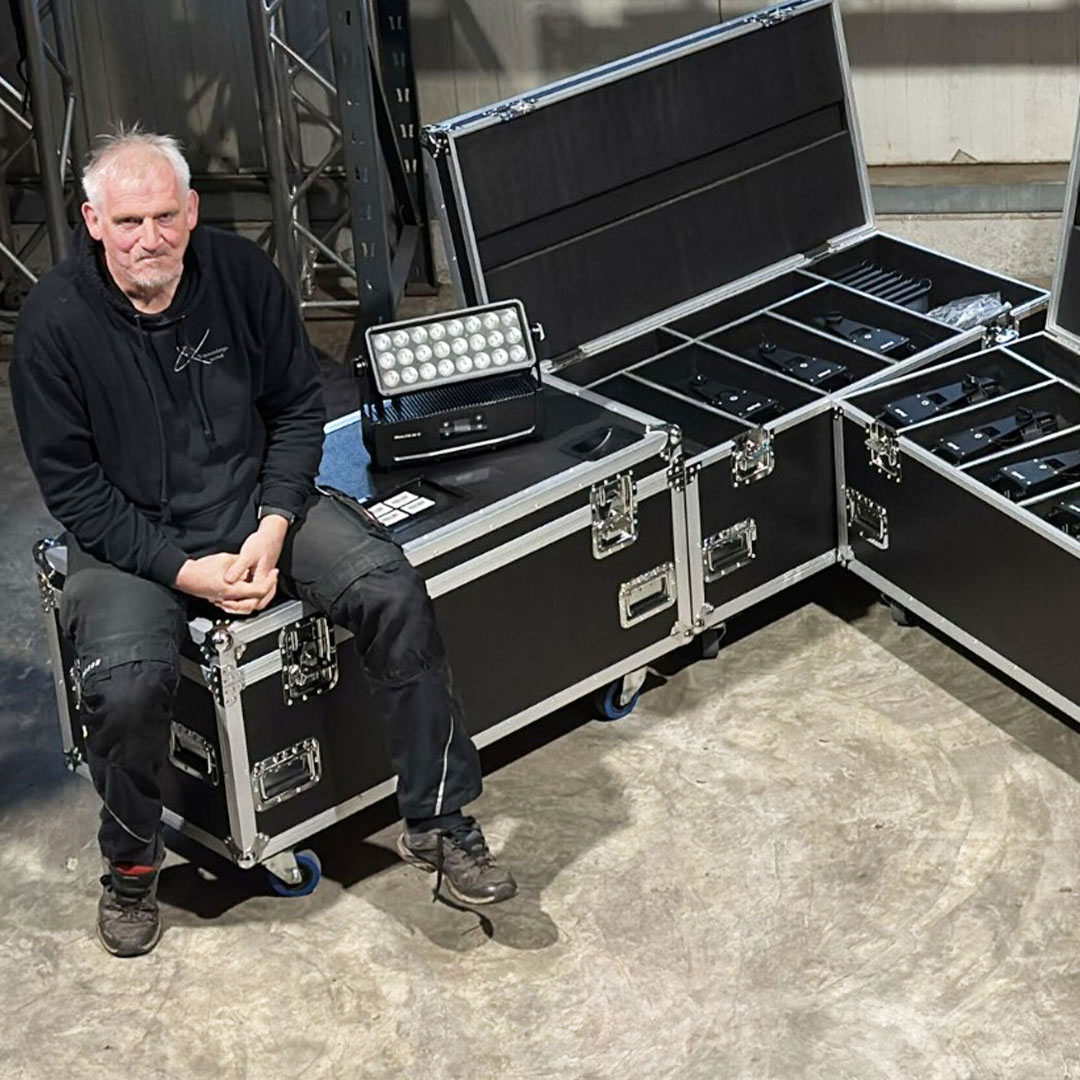 JL-Veranstaltungstechnik investiert in den Show.CYC B4 (Foto: LCPro) JL-Veranstaltungstechnik investiert in den Show.CYC B4 (Foto: LCPro)