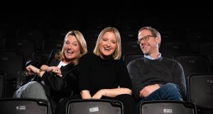 MTS Live und Brainpool Live werden zu Banijay Germany Live Ingrid Langheld, Lara Aupke und Godehard Wolpers (von links, Foto: Banijay Germany/Steffen Z Wolff)