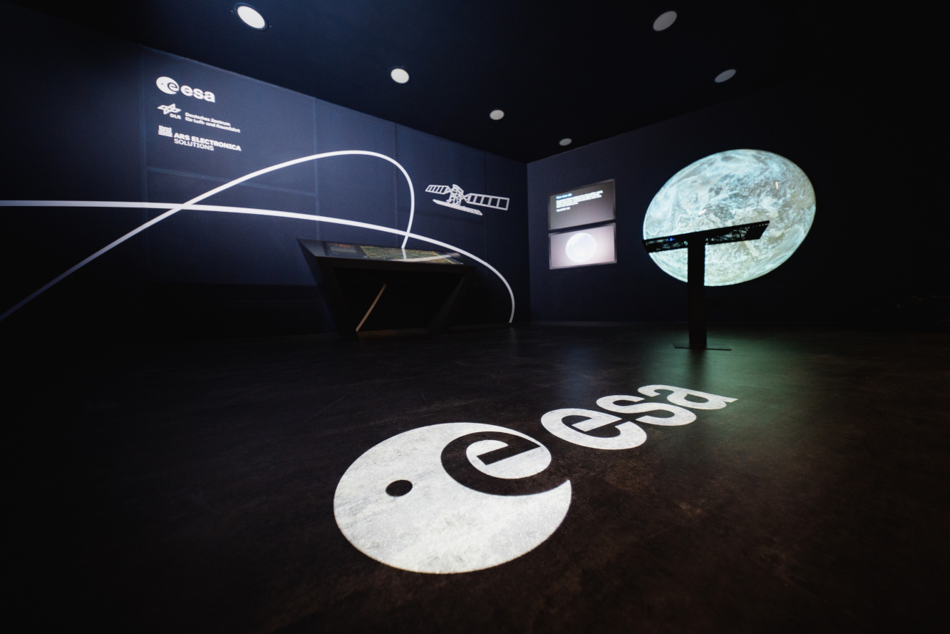 ESA-Ausstellung in Prag (Fotos: Planetum) ESA-Ausstellung in Prag (Fotos: Planetum)