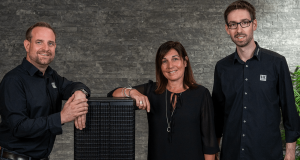 HK Audio verstärkt internationales Vertriebsteam Christian Jordan, Isabelle Wear und David Leonhard (von links, Foto: HK Audio)