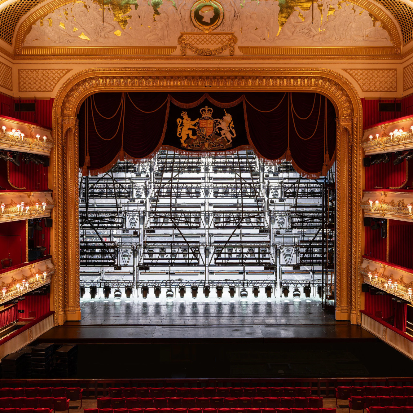 Royal Ballet & Opera House London setzt auf HOF (Fotos: HOF) Royal Ballet & Opera House London setzt auf HOF (Fotos: HOF)