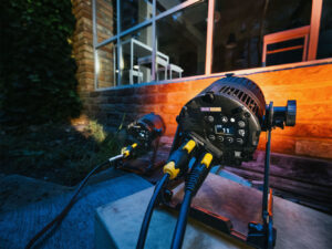 aAstera erweitert QuikBeam-Serie um 8-Unit QuikCase Kit (Fotos: Astera)