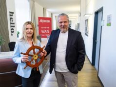 Gudrun Scharler wird CEO von Riedel Networks Gudrun Scharler und Michael Martens (Foto: Riedel)