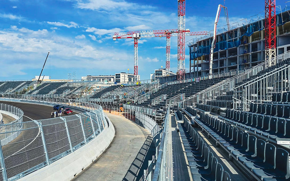 Nüssli mit temporären Eventbauten für die Formel 1 in Madrid (Fotos: Nüssli) Nüssli mit temporären Eventbauten für die Formel 1 in Madrid (Fotos: Nüssli)
