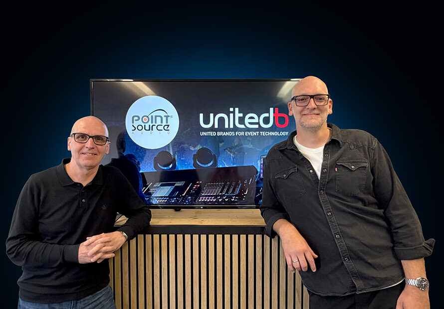 Anthony Wilkins mit Jens Steffan (von links, Foto: Point Source Audio) Anthony Wilkins mit Jens Steffan (von links, Foto: Point Source Audio)