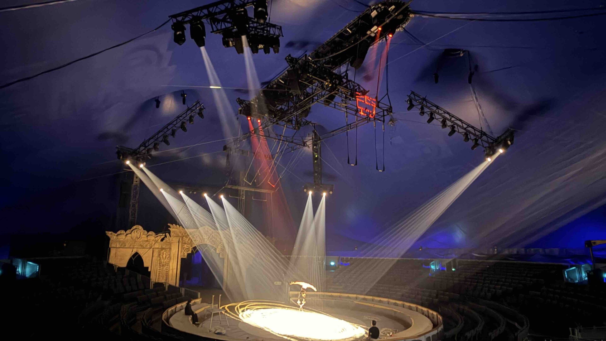 Circus-Krone_Lightpower